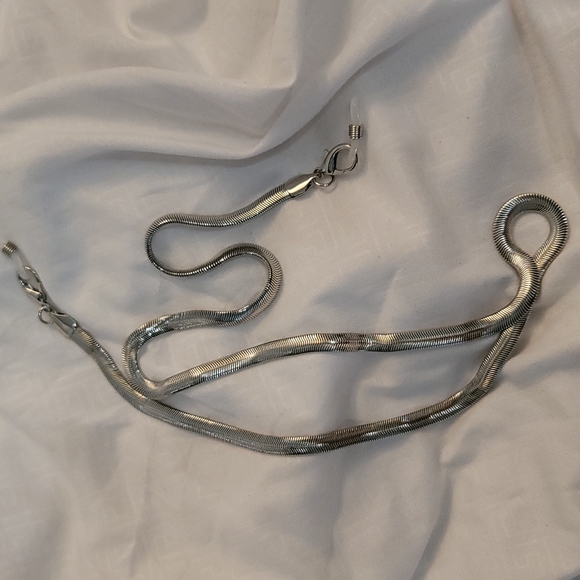 Jennifer Miller x G.I.L.I. S/2 Sunglass & Face Covering Chains - Picture 4 of 6